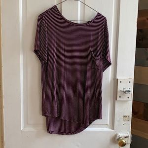 American eagle white and maroon shirt.   Size XL